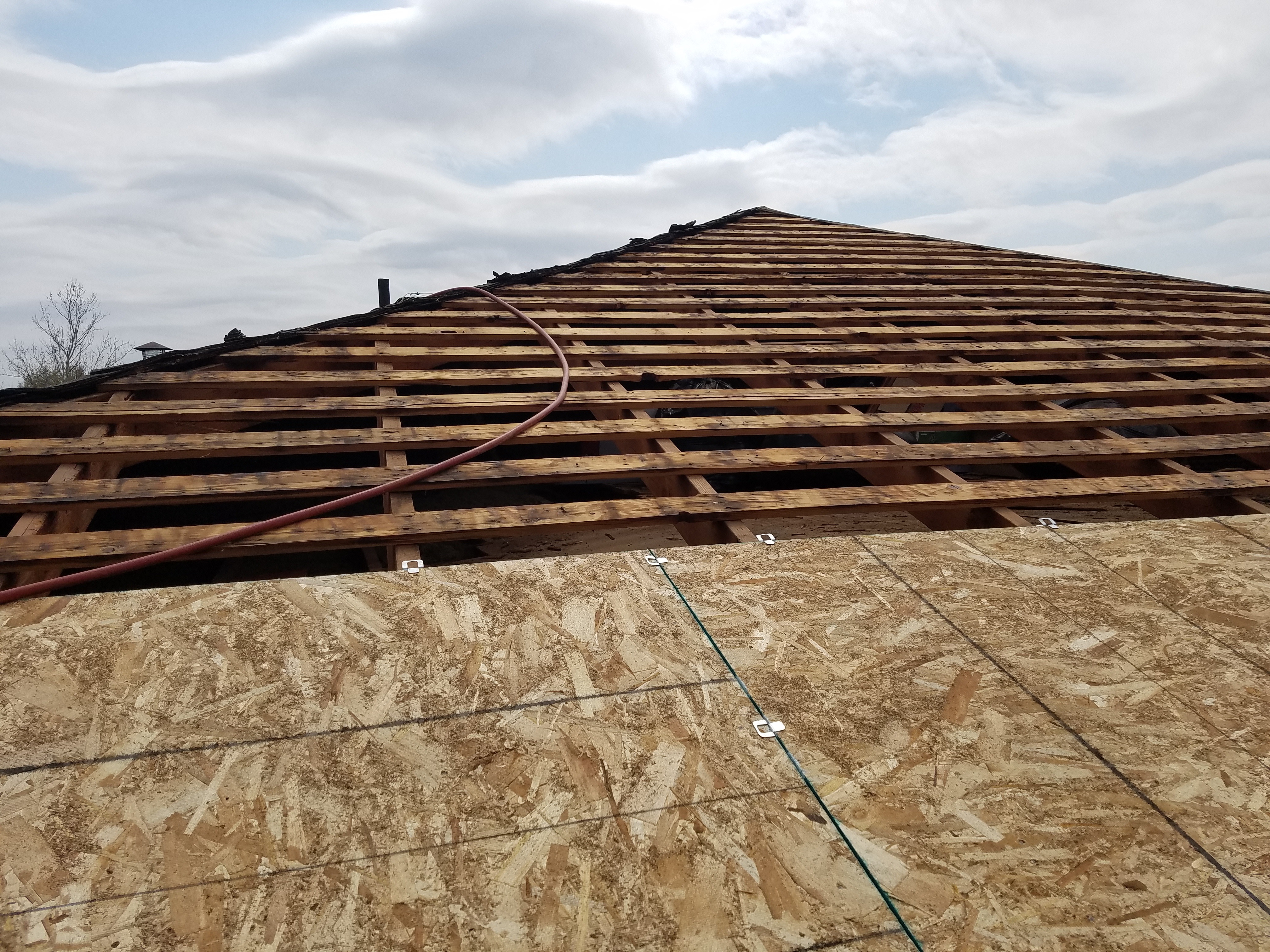 install residential shingle roof